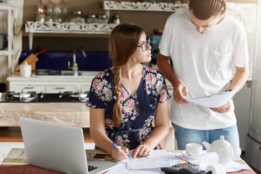 Как правильно продлить договор аренды квартиры?