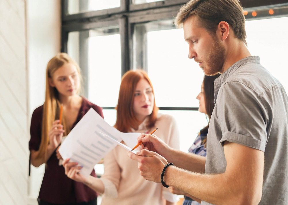 Нужно ли разрешение на строительство гаража на своем участке?