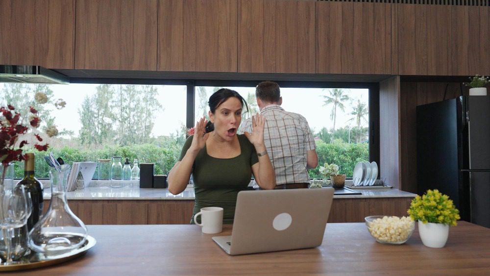 Сгорела техника от скачка напряжения: кто виноват и что делать? 7 Сгорела техника от скачка напряжения