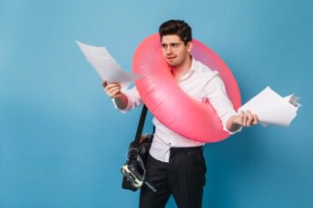 Работа по совместительству в отпуске - что говорит закон?