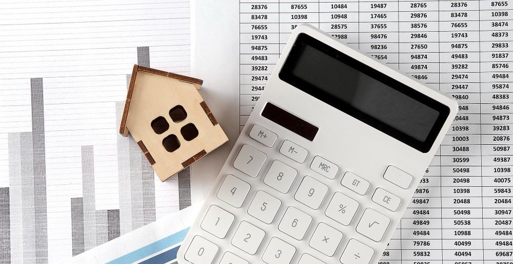 Преднамеренное занижение цены в договоре купли-продажи квартиры: возможные риски и последствия