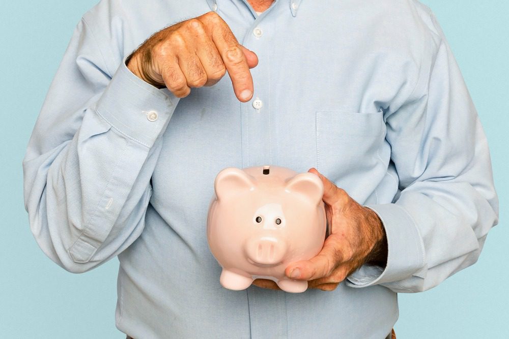 Пенсионная надбавка за советский стаж: кому положена и как получить?