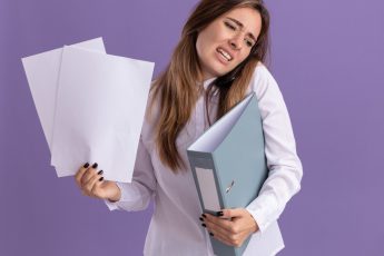 Что делать, если не подписывают заявление на увольнение по собственному желанию?