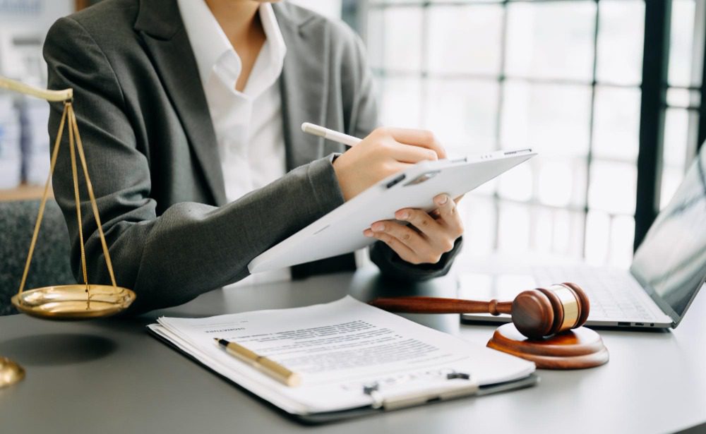 Неустойка: что это такое и как ее взыскать?