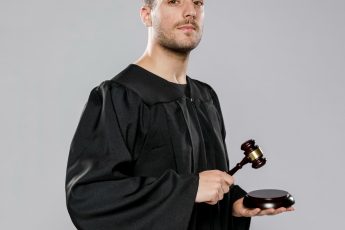 Как отменить судебный приказ о взыскании долга по ЖКХ?